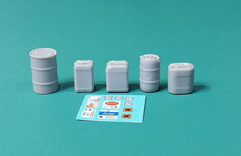 エウレカXXL E-067 1/35 化学薬品用のプラスチック容器 #2