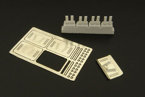 ハウラー HLH72045 1/72 現用 ウクライナ 警察 暴動鎮圧用シールド(4個入り)