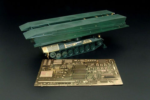 ハウラー HLH72053 1/72 現用 ドイツ レオパルト1 架橋戦車 ビーバー エッチングセット(レベル用)
