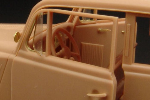 ハウラー HLU35021 1/35 WWII ドイツ オペル オリンピア サルーン1937 エッチングセット(ブロンコ用)