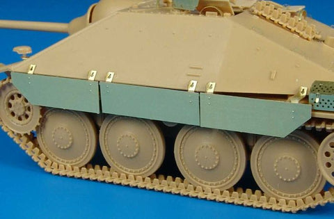 ハウラー HLU35035 1/35 WWII ドイツ ヘッツァー シュルツェン(タミヤ用)