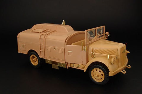 ハウラー HLU35038 1/35 WWII ドイツ オペルブリッツ 給油車 エッチングセット(イタレリ用)