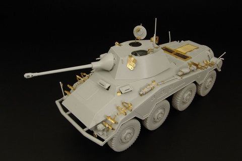 ハウラー HLU35039 1/35 WWII ドイツ Sd.Kfz.234/2 8輪装甲車 プーマ エッチングセット(イタレリ用)