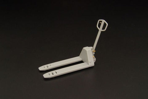 ハウラー HLU35092 1/35 汎用 ハンドパレット(レジン製)