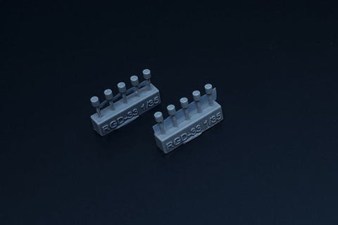 ハウラー HLU35119 1/35 WWII ソビエト RGD-33手榴弾(レジン製)