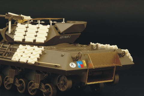 ハウラー HLX48100 1/48 WWII 自由ポーランド M10 駆逐戦車「グヂニヤI」号コンバージョンセット(タミヤ M10用)