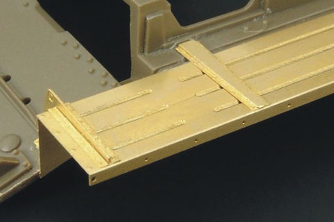 ハウラー HLX48110 1/48 WWII イギリス クロムウェル フェンダー(タミヤ用)