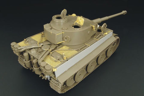 ハウラー HLX48124 1/48 WWII ドイツ タイガーI 極初期型 エッチングセット(タミヤ用)
