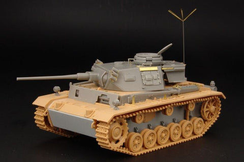 ハウラー HLX48178 1/48 WWII ドイツ III号戦車 K型 コンバージョンセット