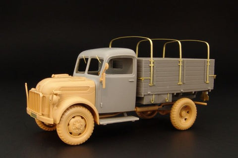 ハウラー HLX48221 1/48 WWII ドイツ シュタイヤー1500 ピックアップトラック コンバージョンセット(タミヤ用)