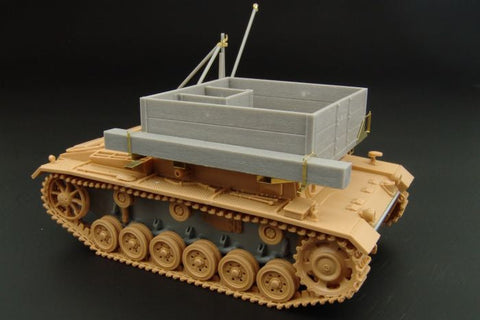 ハウラー HLX48227 1/48 WWII ドイツ III号戦車 回収戦車 コンバージョンセット(タミヤ用)