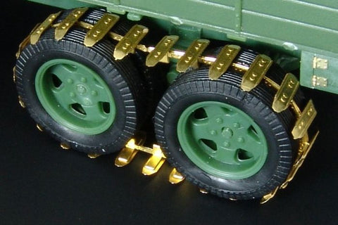 ハウラー HLX48269 1/48 WWII ソビエト GAZ-AAA トラック 雪原/泥濘地用履帯(ユニモデル用)