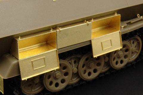 ハウラー HLX48279 1/48 WWII ドイツ Sd.Kfz.251/1 C型 雑具箱(AFVクラブ用)