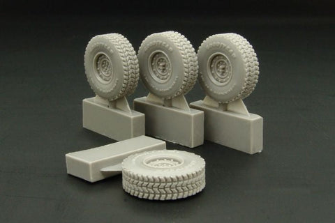 ハウラー HLX48301 1/48 現用 アメリカ M1025 ハンビー アグレッシブパターンホイールセット レジン製(タミヤ用)