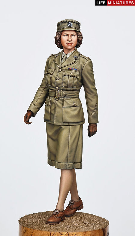 ライフミニチュア LM-16008 1/16 WWII イギリス 補助地方義勇軍 行進するエリザベス・ウィンザー2級准大尉 1945年