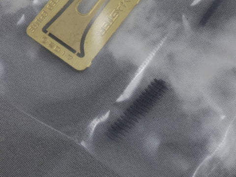 マスター AM-32-105 1/32 フォッカー E.II/E.III (初期型) の機関銃 シュパンダウLMG 08用給弾ベルト付シュートカバー(ウィングナットウィング用)