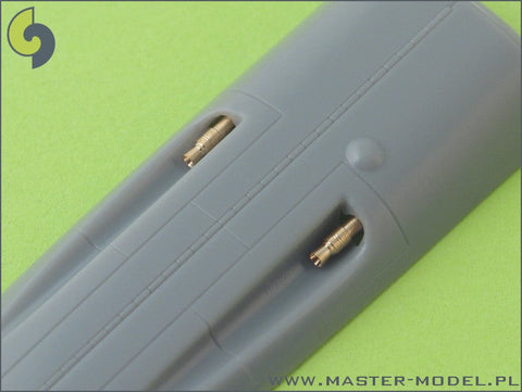 マスター AM-48-011 1/48 メッサーシュミット Bf 109 G5 - G14型およびK型 の武装セット(MG 131機関銃の銃口)とピトー管
