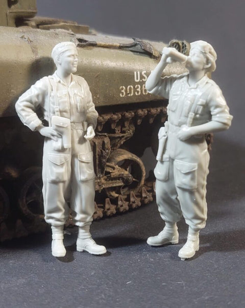 パンツァーアート FI35-237 1/35 WWIIイギリス 戦車兵カバーオール(休憩中)セット