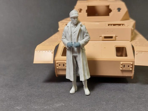 パンツァーアート FI35-251 1/35 WWIIドイツ アフリカ軍団 lll/IV戦車 戦車将校