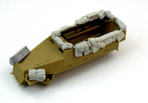 パンツァーアート RE35-478 1/35 WWIIドイツ Sd.Kfz.251 D型 積荷セット