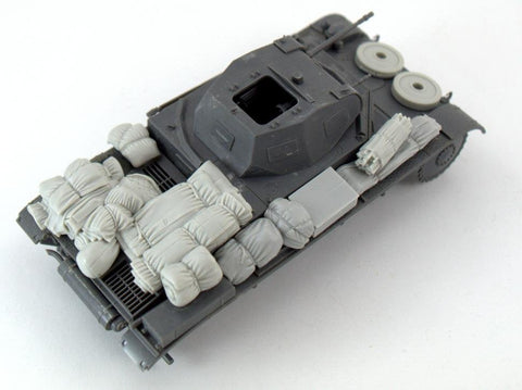 パンツァーアート RE35-484 1/35 WWIIドイツ II号戦車初期型 積荷セット
