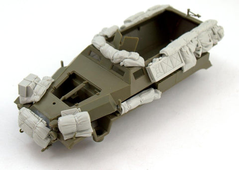パンツァーアート RE35-496 1/35 WWIIドイツ Sd.kfz251/C 積荷セット