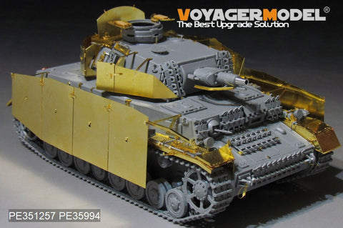 VoyagerModel 1/35 PE351257 WWII German Pz.Kpfw.IV Ausf.F1(LateProduction)Basic(DRAGON 6975)
