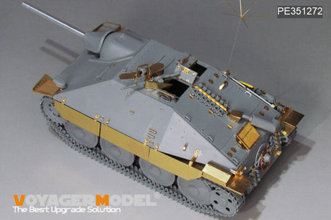 WWII German Sd.Kfz.138/2 Hetzer Tank Destroyer Late Version(TAKOM)