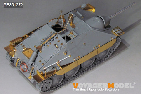WWII German Sd.Kfz.138/2 Hetzer Tank Destroyer Late Version(TAKOM)