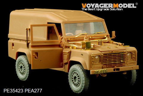ボイジャーモデル PE35423 1/35 現用イギリス ディフェンダー 110 ハードトップ(ホビーボス82448)