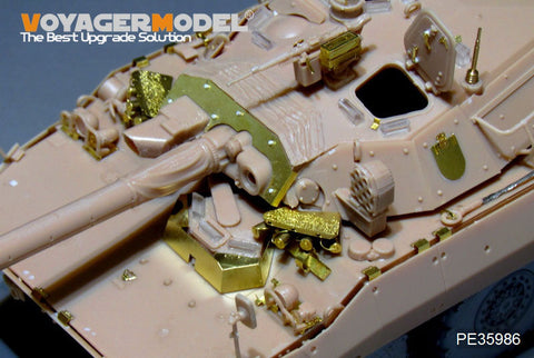 ボイジャーモデル PE35986 1/35 現用 フランス軍 AMX-10RCR 駆逐戦車 ベーシック (タイガーモデル 4602用)