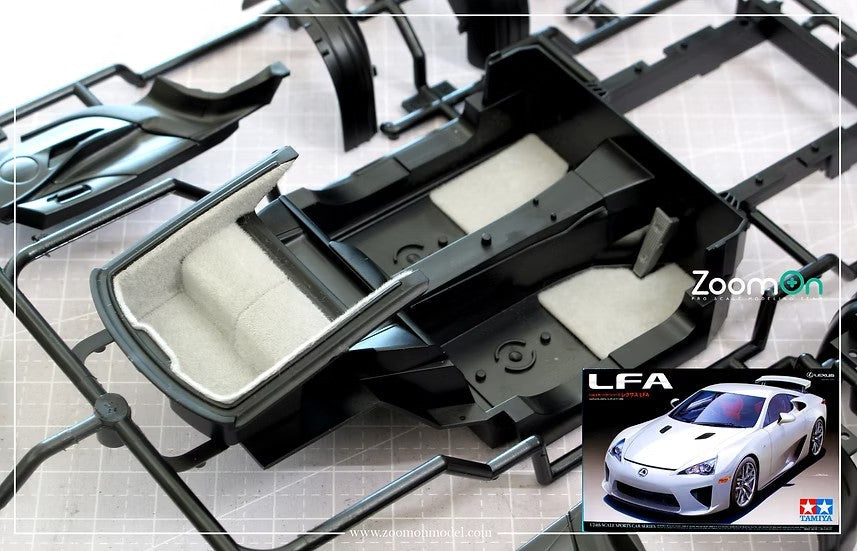 ズームオン ZC018 1/24 カーペットセット - レクサス LFA - レッド