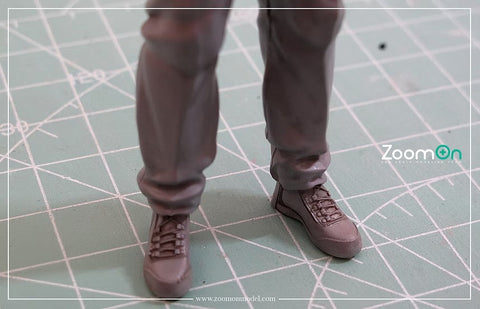 ズームオン ZF004 1/43 須藤京一 (Kyoichi Sudo) フィギュア