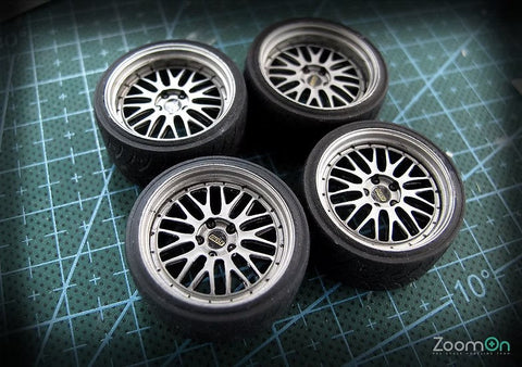 ズームオン ZR017 1/24 19インチ BBS LM ホイールセット