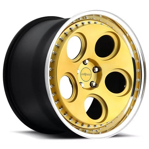 ズームオン ZR030 1/24 18インチ Rotiform DIA ホイールセット