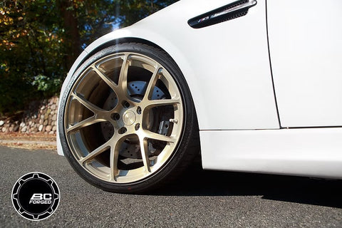 ズームオン ZR053 1/24 19インチ BC Forged RS41 ホイールセット