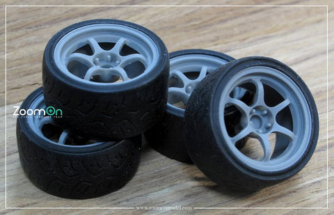 ズームオン ZR065 1/24 18インチ アドバンレーシング RG2 ホイールセット