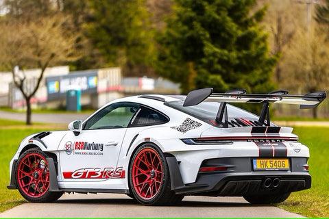 ズームオン ZR135 1/24 ポルシェ 992 GT3 RS ホイールリムセット フロント:20インチ リア:21インチ(タミヤ用)8 パーツ(ディスクカバー付)