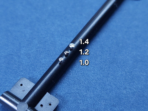 カレドモデル S006 1.4mm すりわり付きねじ 30本入り/箱