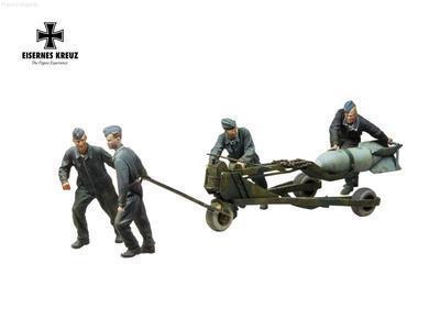 アンドレアミニチュアズ EK32-F010 1/32 ドイツ空軍 爆弾運搬チーム 1940年