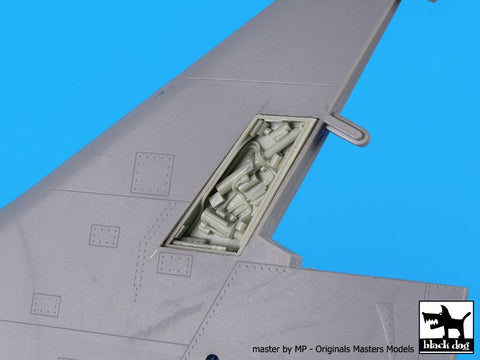 ブラックドッグ A32006 1/32 A -4 スカイホーク スパイン エレクトロニック+テール (ホビーボス用)