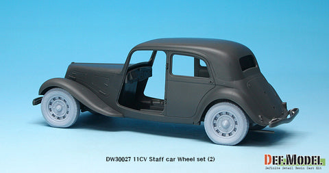 DEFモデル DW30027 1/35 11CV スタッフカー 自重変形ホイールセット (2) (タミヤ用)