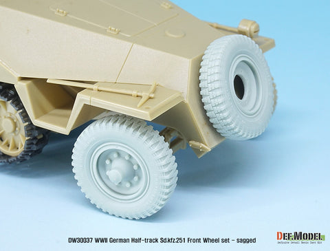 DEFモデル DW30037 1/35 ドイツ Sd.kfz.251 ハーフトラック用フロントホイールセット - 自重変形 (1/35スケール用)