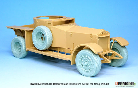 DEFモデル DW30044 1/35 イギリス RR装甲車 バルーン変形ホイールセット- 後期型 (モンモデル1/35スケール用)
