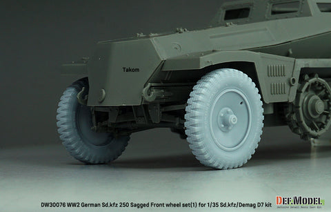 DEFモデル DW30076 1/35 WWII ドイツ SD.Kfz 250 自重変形ホイールセット (1) - (1/35 Sd.kfz 250, Demag D7キット用)