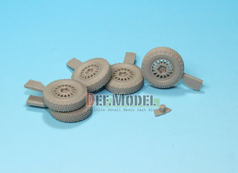 DEFモデル DW35008 1/35 LRD XD Wolf 'W.M.I.K' Mich.235 自重変形ホイールセット (ホビーボス1/35スケール用)