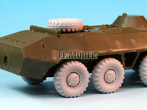 DEFモデル DW35013 1/35 BTR-70 APC 自重変形ホイールセット (ズベズダ1/35スケール用)
