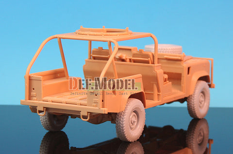 DEFモデル DW35027 1/35 現用 アメリカ RSOV(レンジャー特殊車両)ランドローバー・ディフェンダー 自重変形タイヤセット(MT(泥濘地用タイヤ))(ホビーボス 82449用)(2種各2個+スペアタイヤ1個入り,マスキングシール付き)