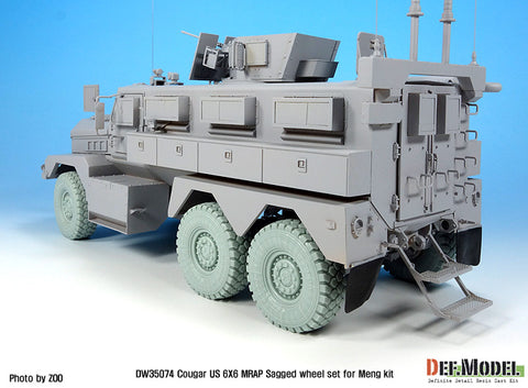 DEFモデル DW35074 1/35 現用 アメリカ クーガー 6X6 MRAP 自重変形タイヤセット(モンモデル用)(3種各2個+スペアタイヤ2個入り,マスキングシール付き)