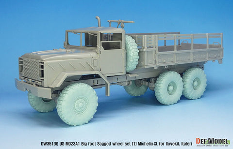 DEFモデル DW35130 1/35 現用 アメリカ M923A1 ビッグフット 大型軍用トラック 自重変形タイヤセット(ミシュランXL)(アイラブキット/イタレリ用)(6種各1個+スペアタイヤ1個入り,マスキングシール付き)